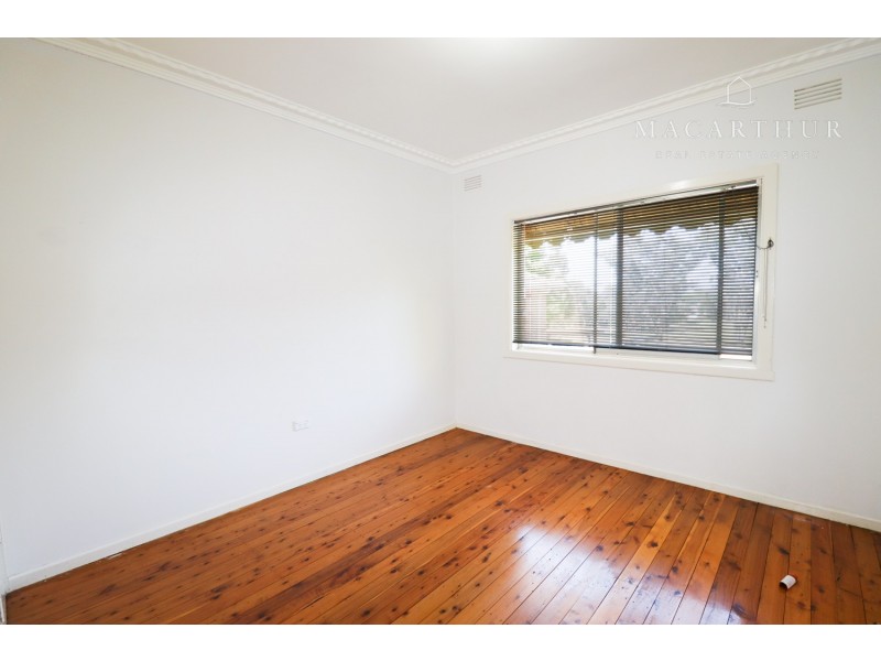 14 Waratah Street, Kooringal NSW 2650