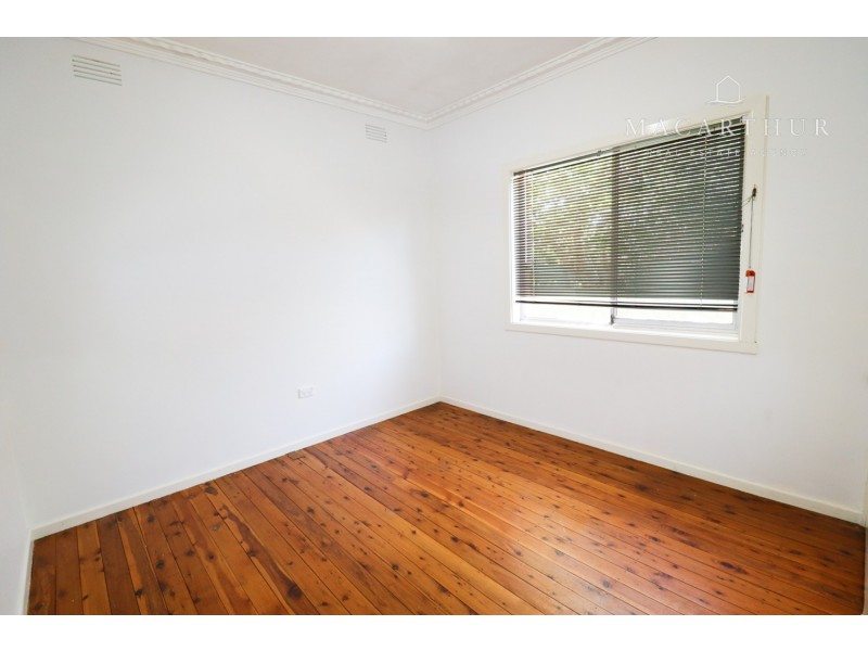 14 Waratah Street, Kooringal NSW 2650