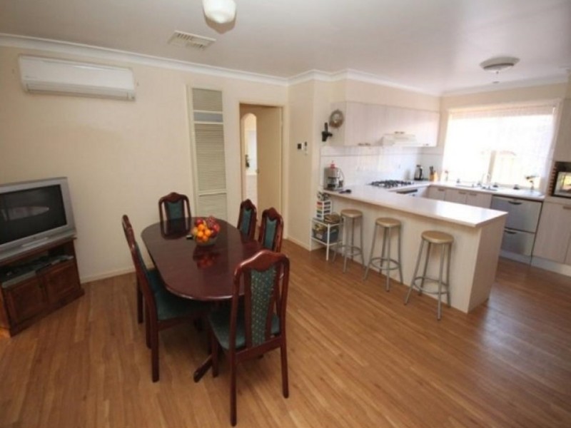 20 Sackville Drive, Forest Hill NSW 2651
