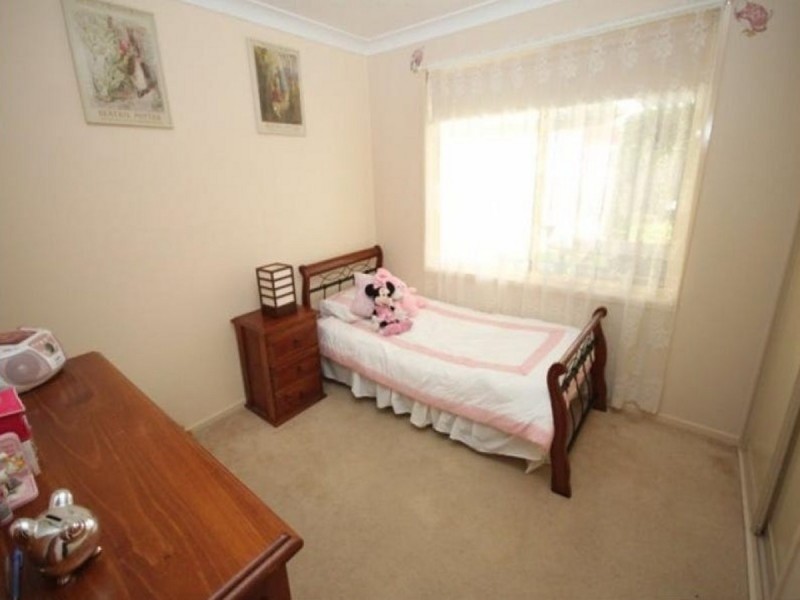 20 Sackville Drive, Forest Hill NSW 2651