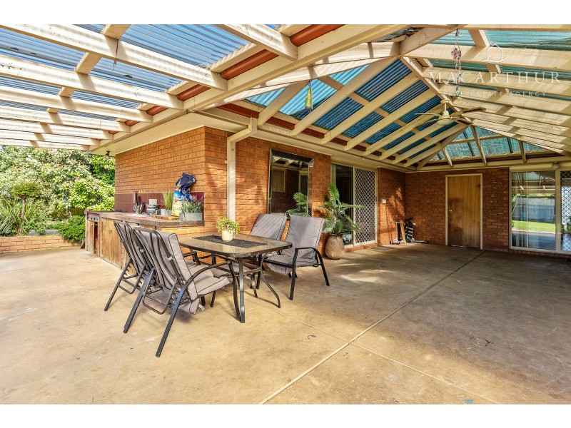 34 Kaldari Crescent, Glenfield Park NSW 2650