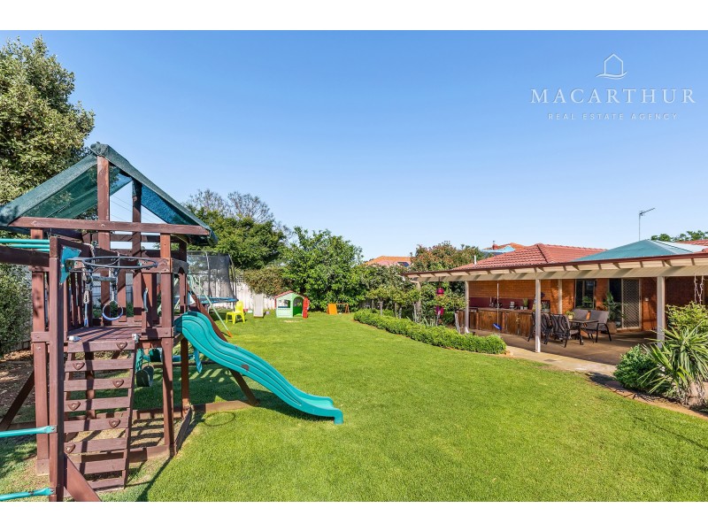 34 Kaldari Crescent, Glenfield Park NSW 2650