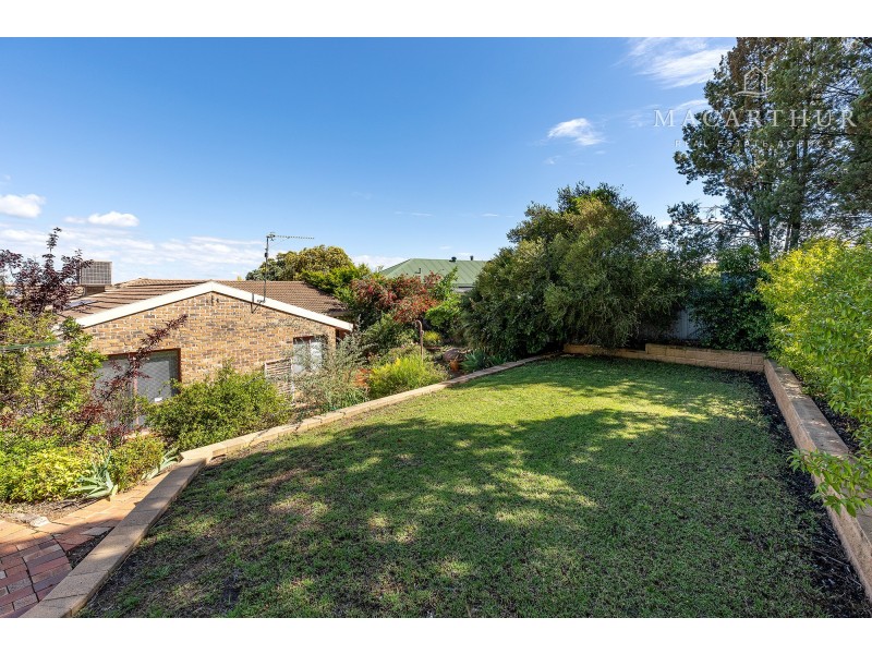 13 Kansas Drive, Tolland NSW 2650