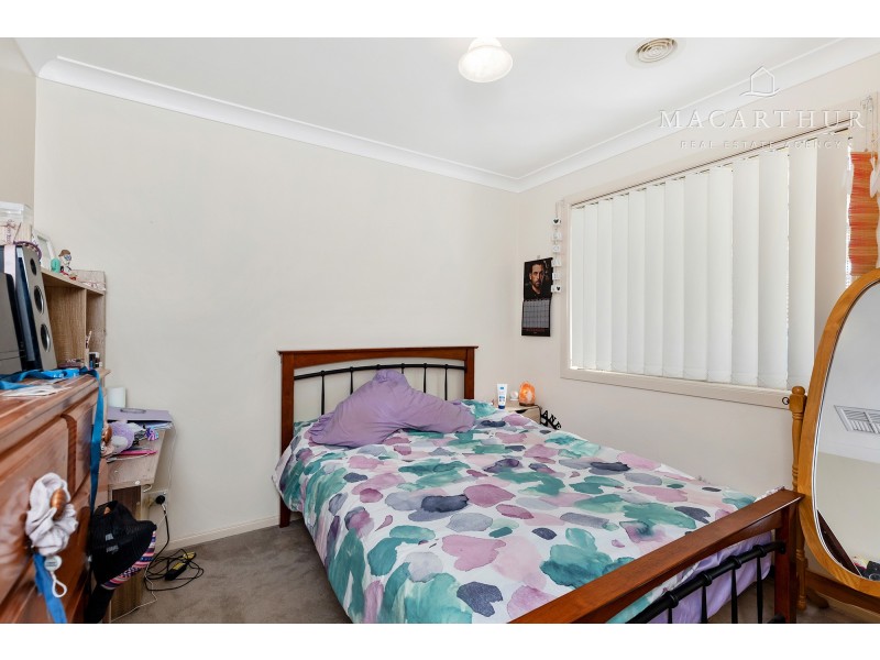 14 Kaloona Drive, Bourkelands NSW 2650