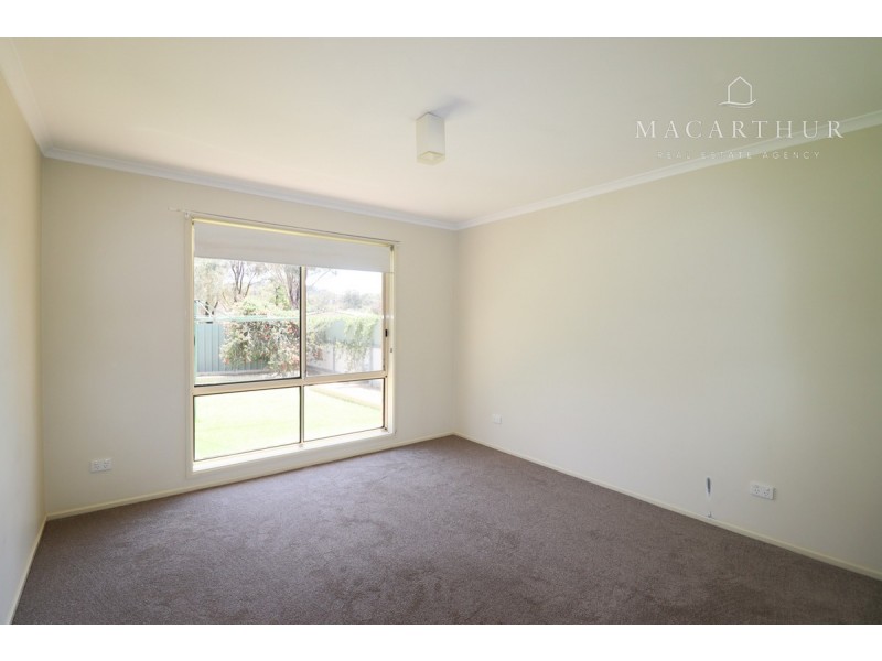 14 Corella Place, Estella NSW 2650