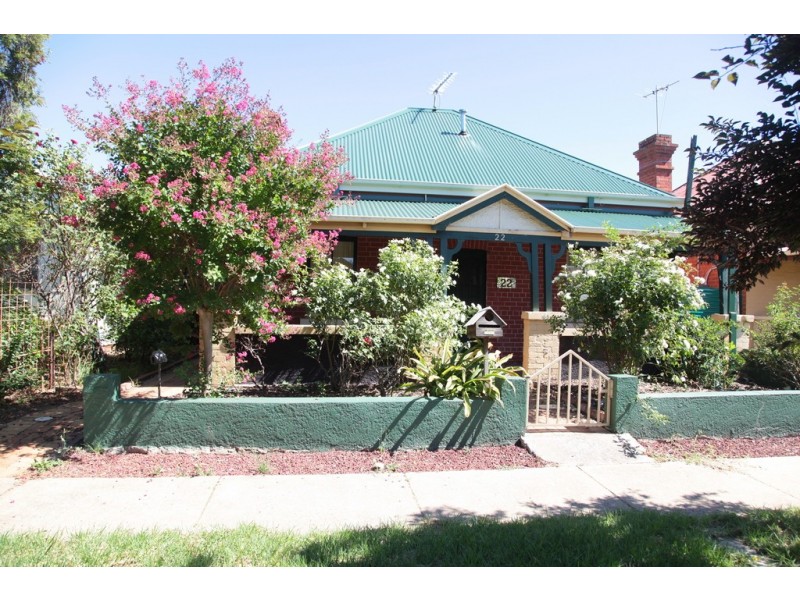 22 Albury Street, Wagga Wagga NSW 2650