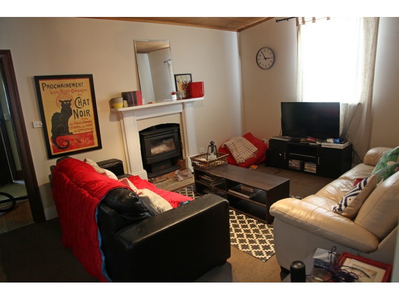 22 Albury Street, Wagga Wagga NSW 2650