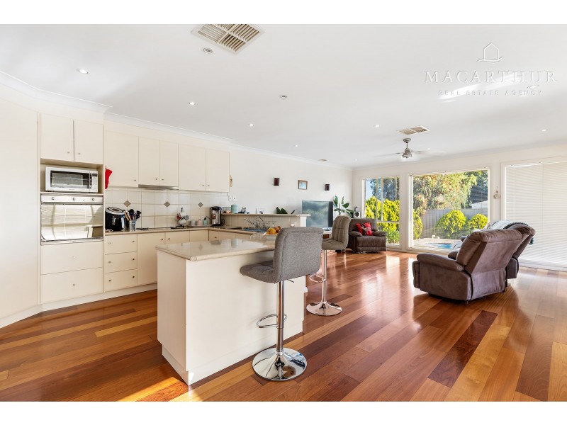 11 Werribee Road, Bourkelands NSW 2650