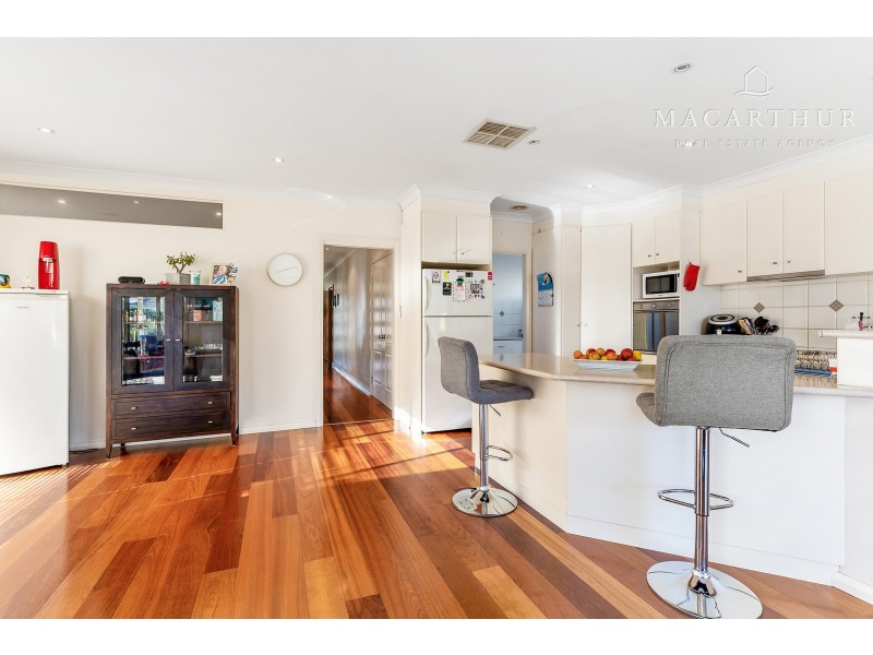 11 Werribee Road, Bourkelands NSW 2650