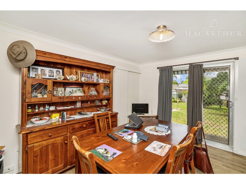 28 Cobb Street, Tolland NSW 2650