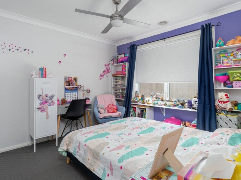 26 Barton Avenue, Lloyd NSW 2650