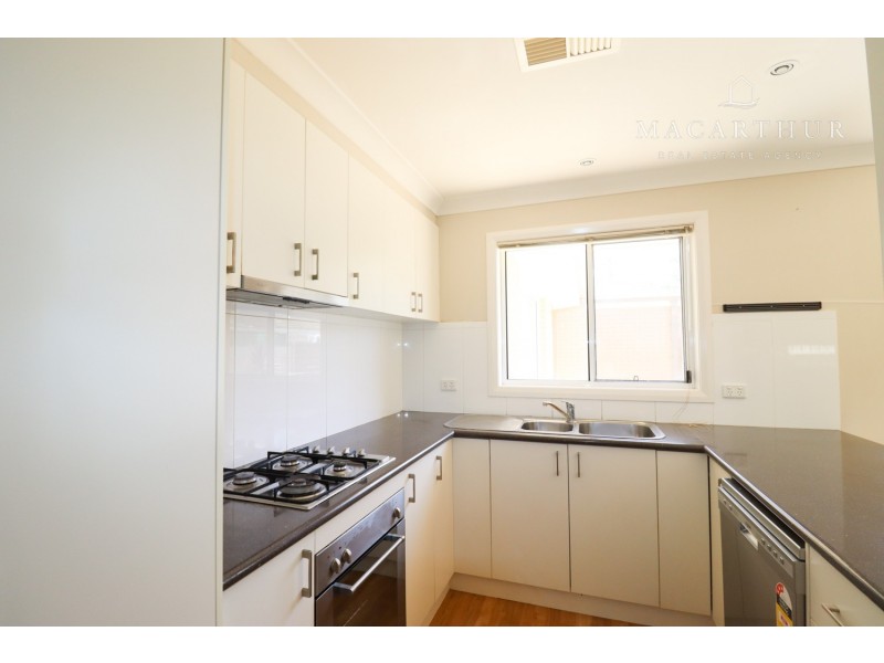 2/27 Day Street, Wagga Wagga NSW 2650