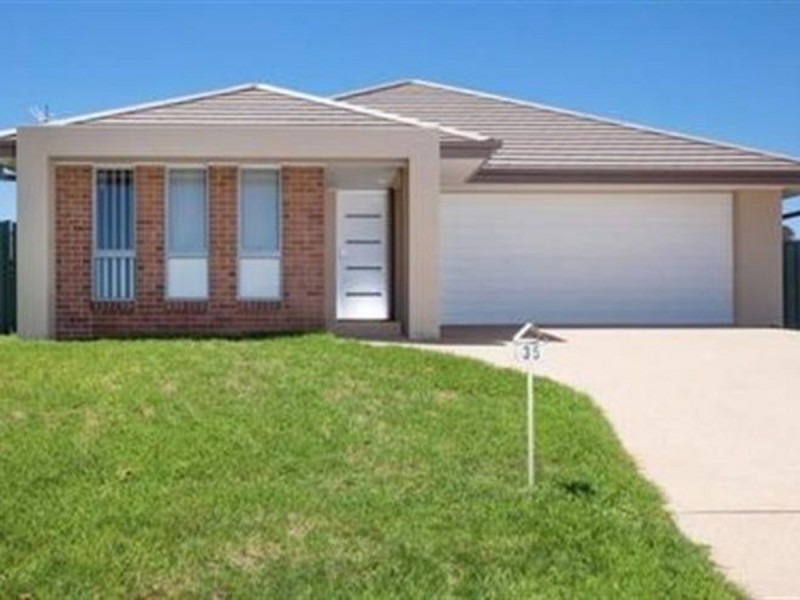 35 Melaleuca Drive, Forest Hill NSW 2651