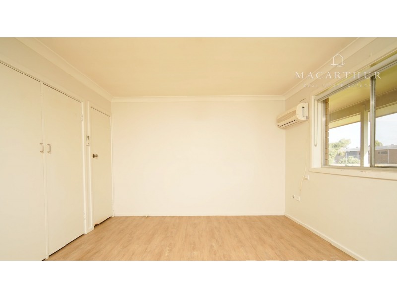 4/2 Graham Street, Lake Albert NSW 2650