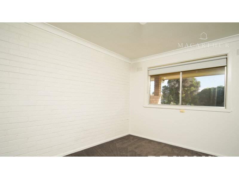 4/2 Graham Street, Lake Albert NSW 2650