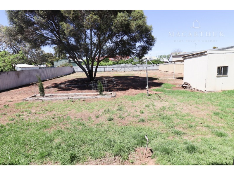 28 Galore Street, Lockhart NSW 2656