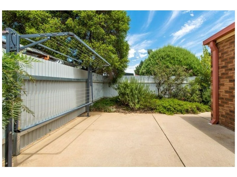 2/54 Adjin Street, Mount Austin NSW 2650