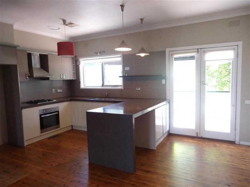 89 Leavenworth Drive, Mount Austin NSW 2650