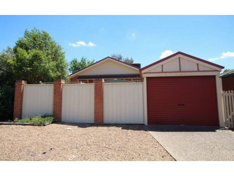 5 Clipper Way, Estella NSW 2650