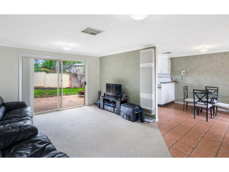 5 Clipper Way, Estella NSW 2650