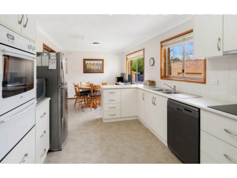 17 Willow Street, Kooringal NSW 2650