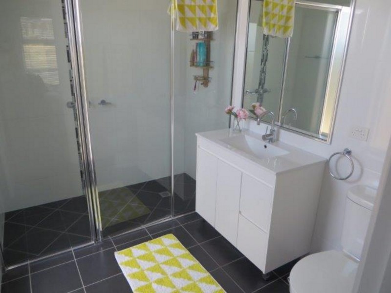 17 Alma Crescent, Wagga Wagga NSW 2650
