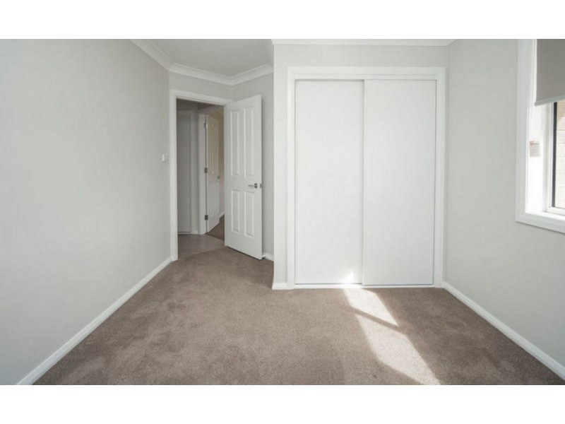 6 Ellerslie Street, Gobbagombalin NSW 2650