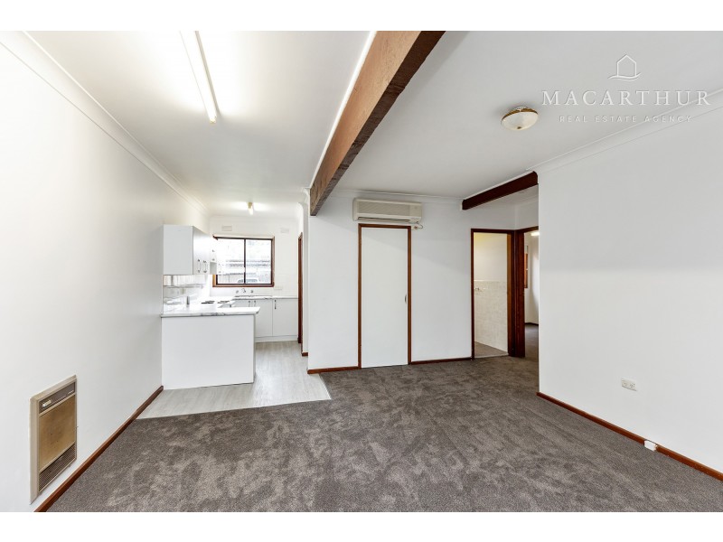 2/12 Marloo Crescent, Kooringal NSW 2650