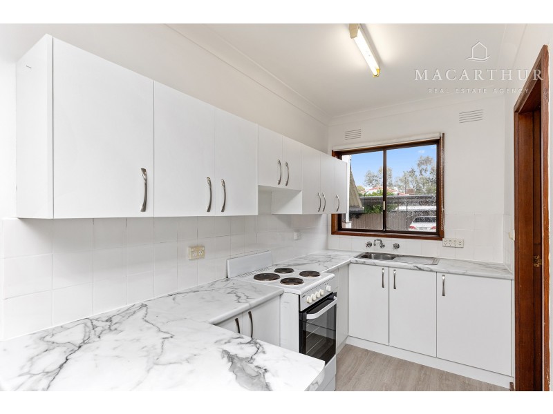 2/12 Marloo Crescent, Kooringal NSW 2650