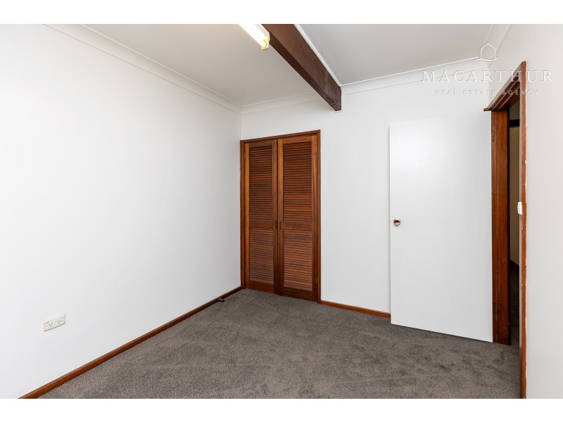2/12 Marloo Crescent, Kooringal NSW 2650