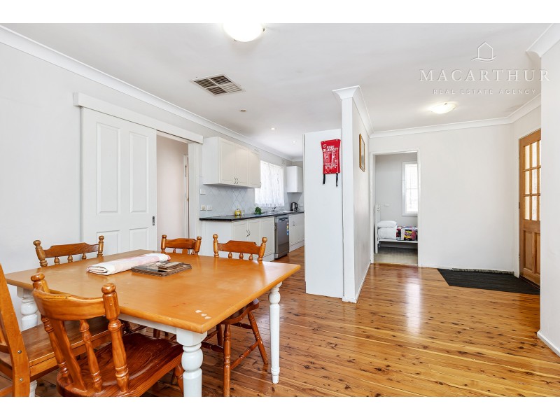 63 Leavenworth Drive, Mount Austin NSW 2650