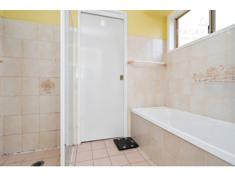 20 Doman Street, Estella NSW 2650