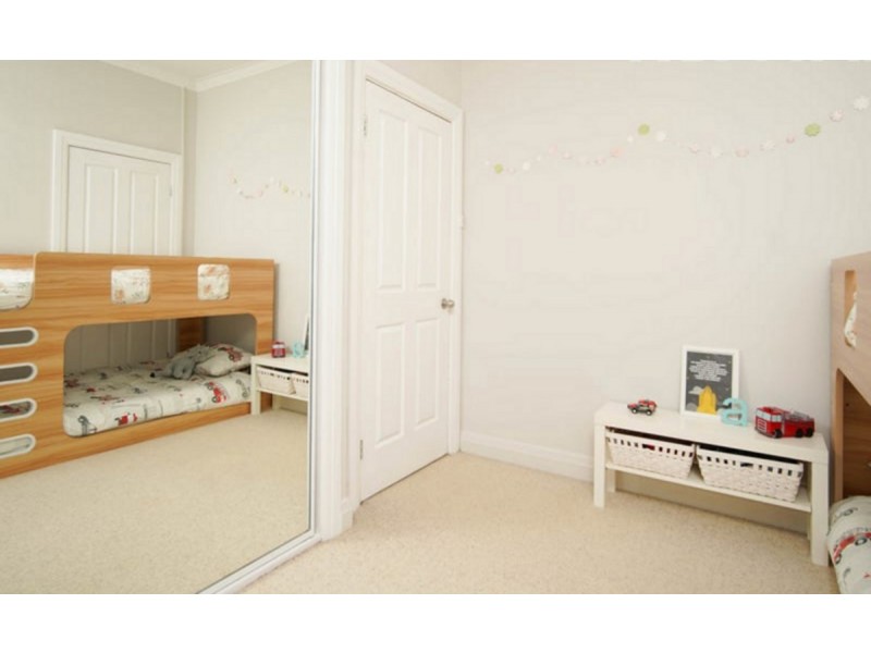 2 Rhoda Avenue, Wagga Wagga NSW 2650