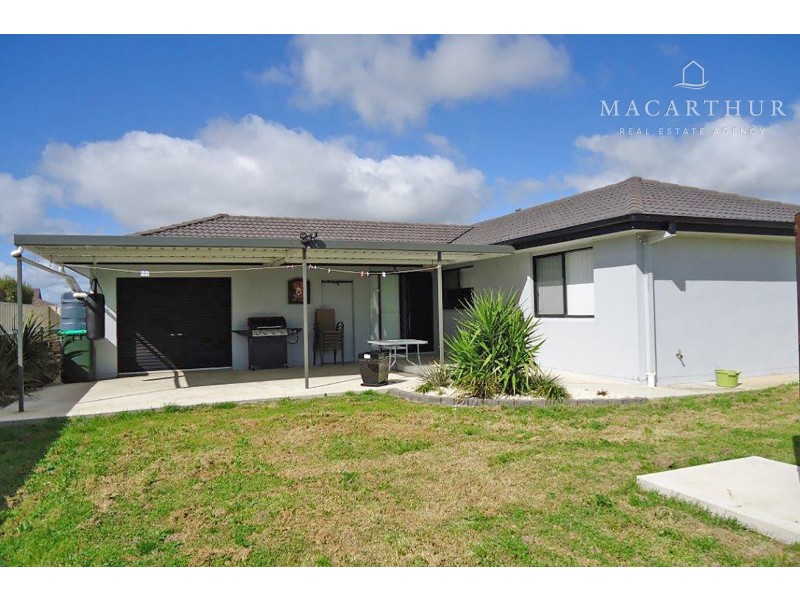 91 Yentoo Drive, Glenfield Park NSW 2650