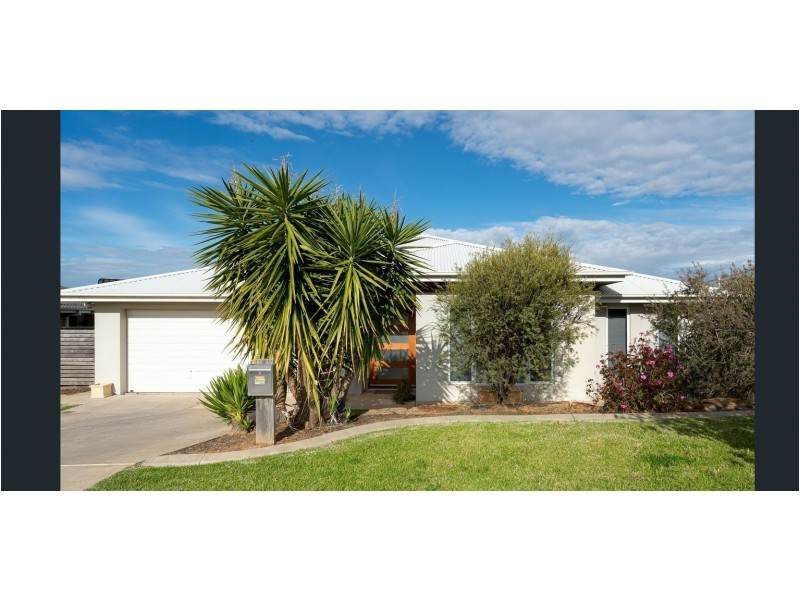 19 Mirrul Street, Glenfield Park NSW 2650
