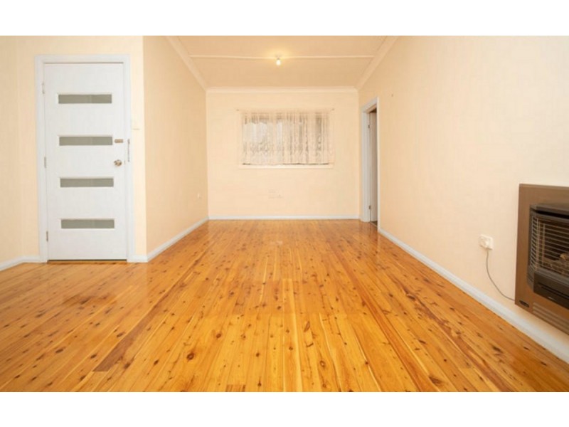 20 Elizabeth Street, North Wagga Wagga NSW 2650