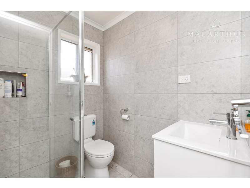 430 Lake Albert Road, Lake Albert NSW 2650