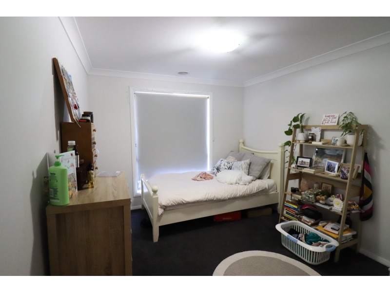 1/84 Barmedman Avenue, Gobbagombalin NSW 2650