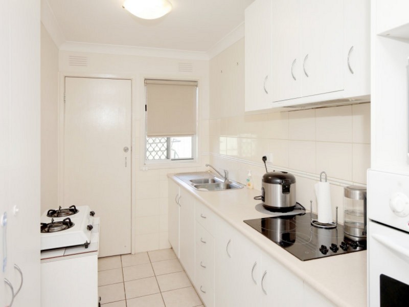 2/89 Ziegler Avenue, Kooringal NSW 2650