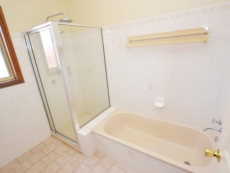 22 Malebo Place, Tatton NSW 2650