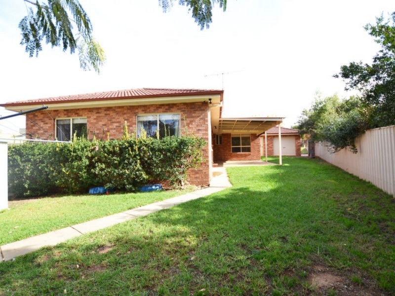 22 Malebo Place, Tatton NSW 2650