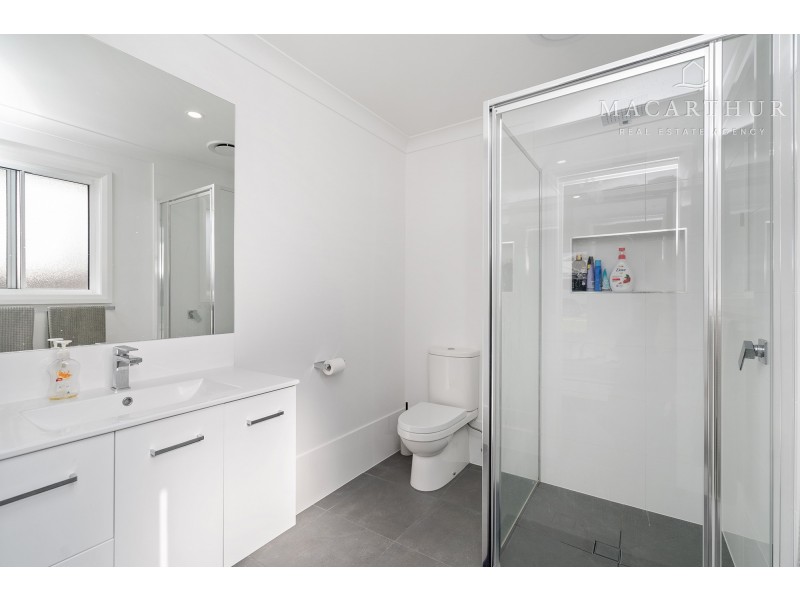 60 Jumbuck Drive, Gobbagombalin NSW 2650