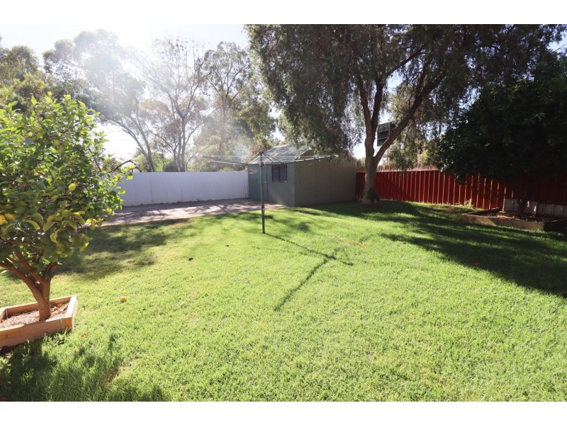 47 Pugsley Avenue, Estella NSW 2650