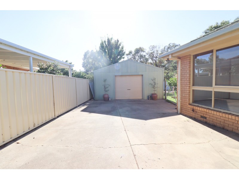 47 Pugsley Avenue, Estella NSW 2650