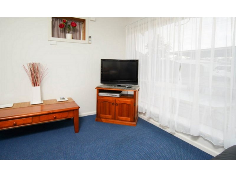 8/97 Kincaid Street, Wagga Wagga NSW 2650