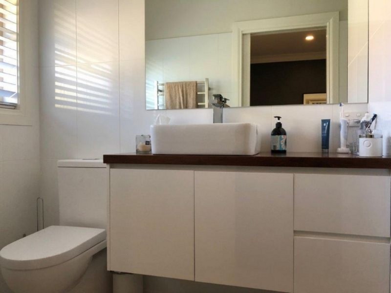 23 Brooklyn Drive, Bourkelands NSW 2650
