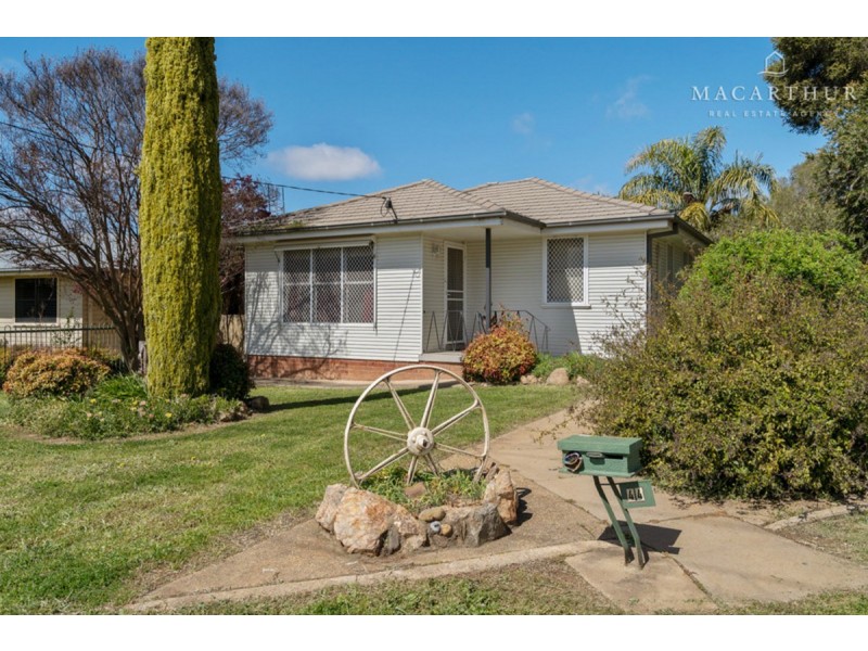 44 Ashmont Avenue, Ashmont NSW 2650