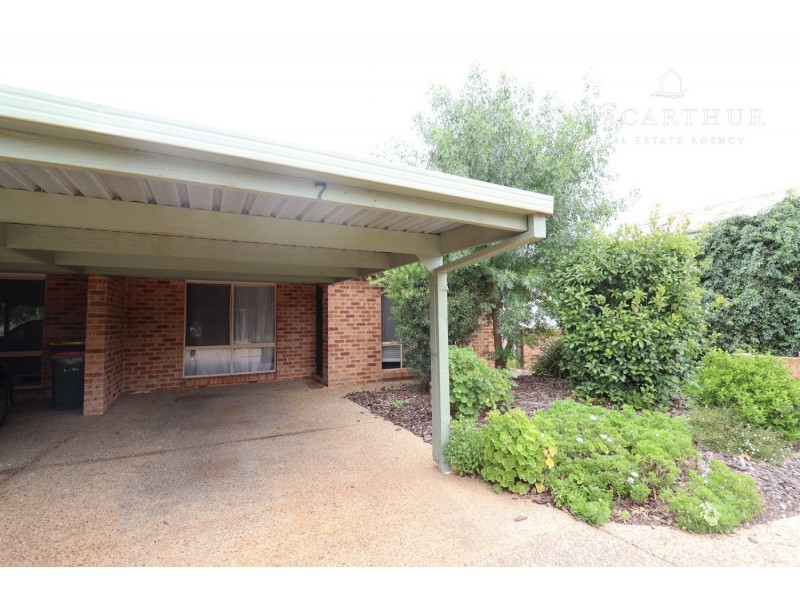 7/8 Bulolo Street, Ashmont NSW 2650