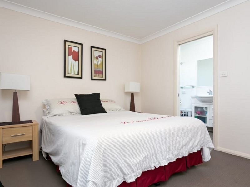 7/2-4 Macquarie Street, Mount Austin NSW 2650