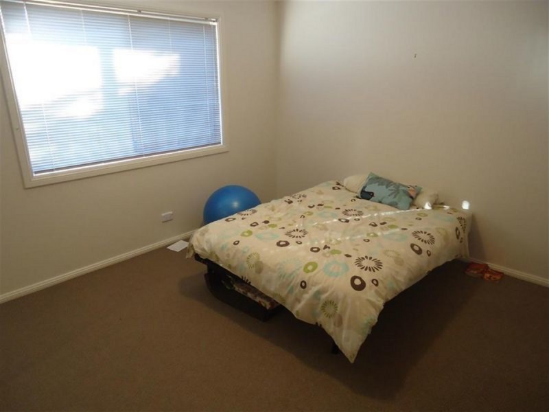 54 Avocet Drive, Estella NSW 2650